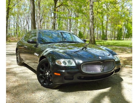 Nero (Black) Maserati Quattroporte Executive GT.  Click to enlarge.