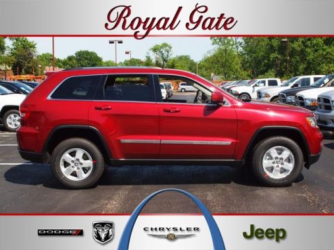 Deep Cherry Red Crystal Pearl Jeep Grand Cherokee Laredo.  Click to enlarge.