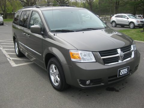 Dark Titanium Metallic Dodge Grand Caravan SXT.  Click to enlarge.