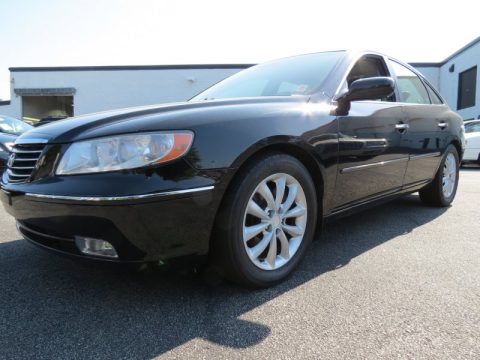 Ebony Black Hyundai Azera Limited.  Click to enlarge.
