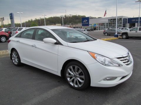Shimmering White Hyundai Sonata SE. Click to enlarge. Shimmering White Hyundai Sonata SE. Click to enlarge.
