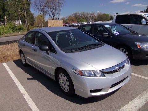 Alabaster Silver Metallic Honda Civic DX-VP Sedan.  Click to enlarge.
