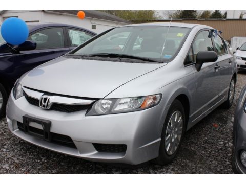 Alabaster Silver Metallic Honda Civic DX-VP Sedan.  Click to enlarge.