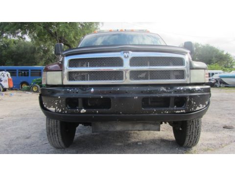 Dark Garnet Red Pearlcoat Dodge Ram 3500 SLT Quad Cab 4x4 Dually.  Click to enlarge.