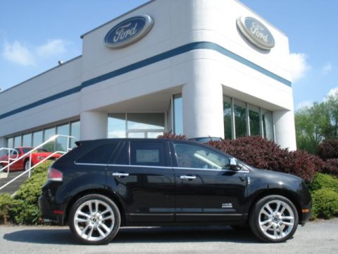 Tuxedo Black Metallic Lincoln MKX Limited Edition AWD.  Click to enlarge.