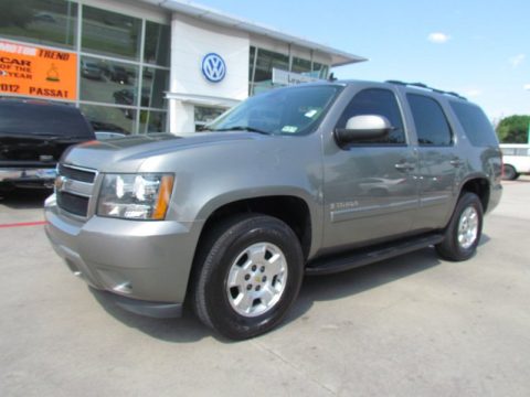 Graystone Metallic Chevrolet Tahoe LT.  Click to enlarge.