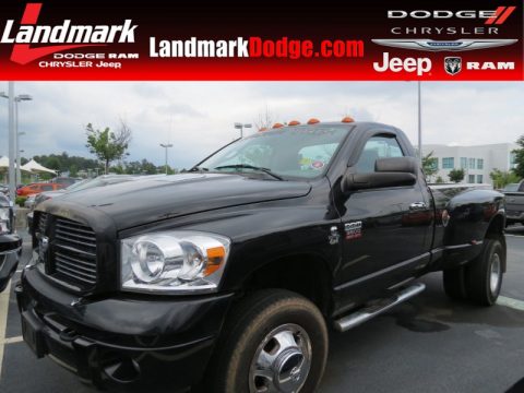 Brilliant Black Crystal Pearl Dodge Ram 3500 SLT Regular Cab 4x4 Dually.  Click to enlarge.