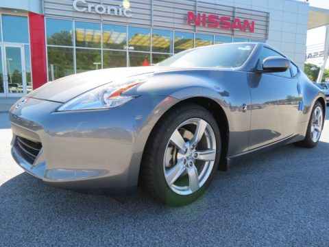 Gun Metallic Nissan 370Z Coupe.  Click to enlarge.