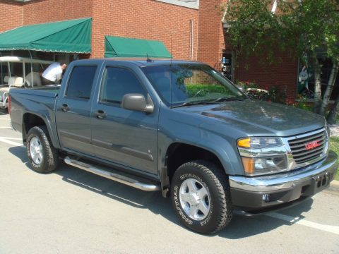 Stealth Gray Metallic GMC Canyon SLE Crew Cab 4x4.  Click to enlarge.