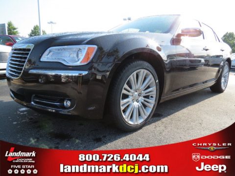 Luxury Brown Pearl Chrysler 300 C.  Click to enlarge.