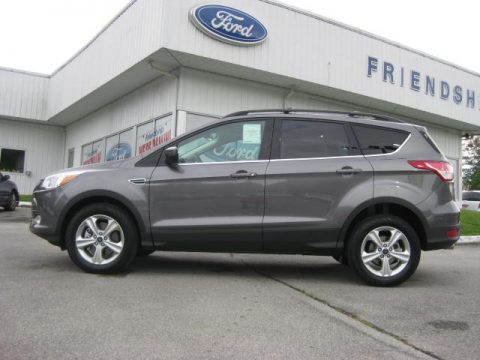 Sterling Gray Metallic Ford Escape SE 1.6L EcoBoost 4WD.  Click to enlarge.