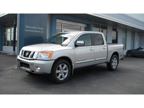 Radiant Silver Nissan Titan LE Crew Cab. Click to enlarge. Radiant Silver Nissan Titan LE Crew Cab. Click to enlarge.