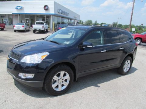 Dark Blue Metallic Chevrolet Traverse LT AWD.  Click to enlarge.