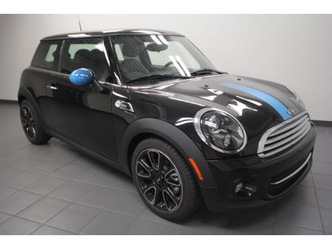 Midnight Black Metallic Mini Cooper Hardtop Bayswater Package.  Click to enlarge.