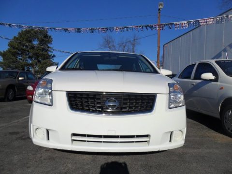 Fresh Powder White Nissan Sentra 2.0. Click to enlarge. Fresh Powder White Nissan Sentra 2.0. Click to enlarge.