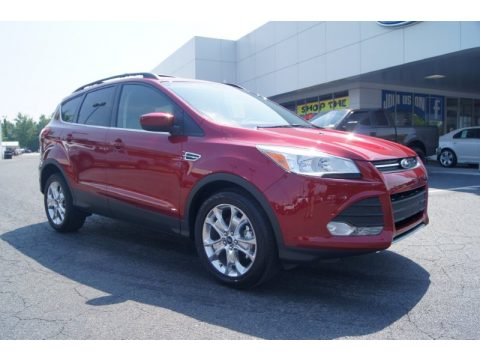 Ruby Red Metallic Ford Escape SE 1.6L EcoBoost.  Click to enlarge.