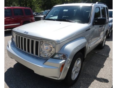Bright Silver Metallic Jeep Liberty Sport 4x4.  Click to enlarge.