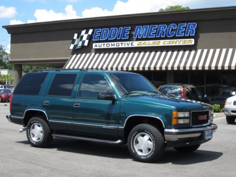 Emerald Green Metallic GMC Yukon SLT 4x4.  Click to enlarge.