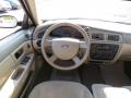 Dashboard of 2007 Ford Taurus SE #12