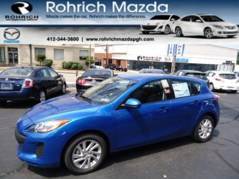 Sky Blue Mica Mazda MAZDA3 i Touring 5 Door.  Click to enlarge.
