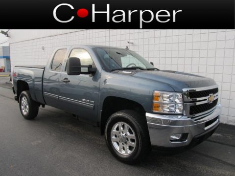 Blue Granite Metallic Chevrolet Silverado 2500HD LT Extended Cab 4x4.  Click to enlarge.