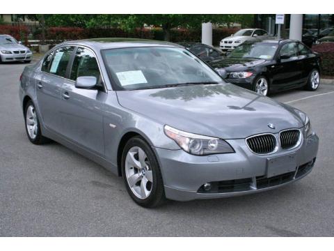 Silver Grey Metallic BMW 5 Series 525i Sedan.  Click to enlarge.