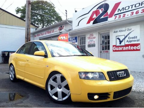 Imola Yellow Audi S4 4.2 quattro Sedan.  Click to enlarge.