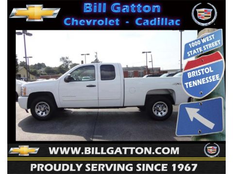 Summit White Chevrolet Silverado 1500 LT Extended Cab 4x4.  Click to enlarge.