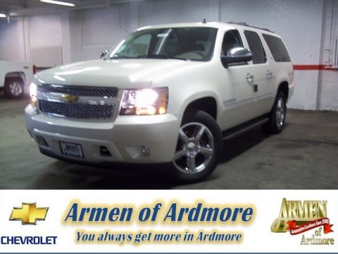 White Diamond Tricoat Chevrolet Suburban LTZ 4x4.  Click to enlarge.