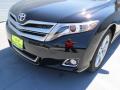 2013 Venza Limited #9
