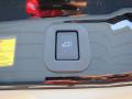 2013 Venza Limited #18