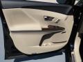 2013 Venza Limited #21