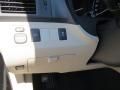 2013 Venza Limited #36
