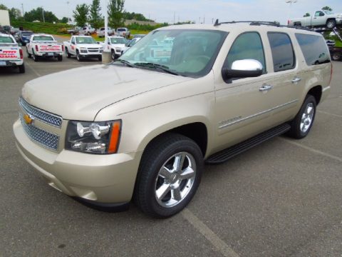 Champagne Silver Metallic Chevrolet Suburban LTZ 4x4.  Click to enlarge.