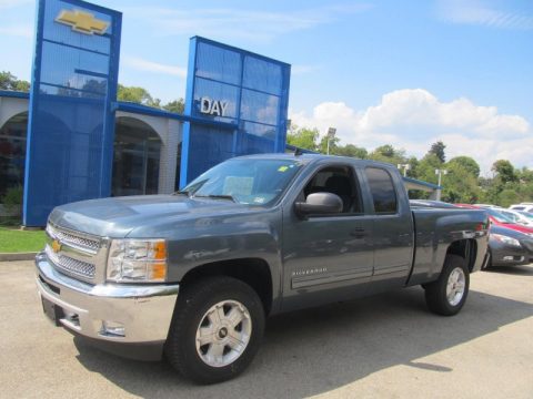 Blue Granite Metallic Chevrolet Silverado 1500 LT Extended Cab 4x4.  Click to enlarge.