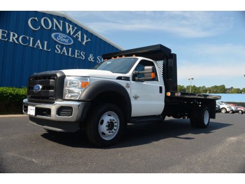 Oxford White Ford F450 Super Duty XL Regular Cab Chassis 4x4.  Click to enlarge.