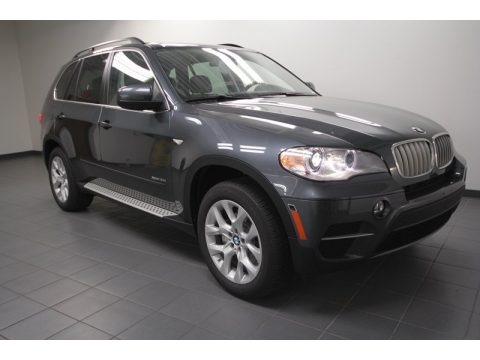 Platinum Gray Metallic BMW X5 xDrive 35i Premium.  Click to enlarge.