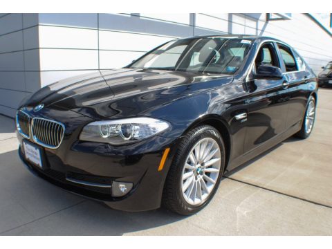 Jet Black BMW 5 Series 535i xDrive Sedan.  Click to enlarge.