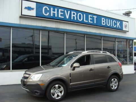 Mocha Steel Metallic Chevrolet Captiva Sport LS.  Click to enlarge.