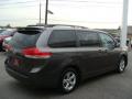 2012 Sienna LE #4