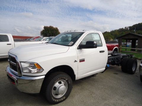 Bright White Dodge Ram 3500 HD SLT Regular Cab 4x4 Chassis.  Click to enlarge.