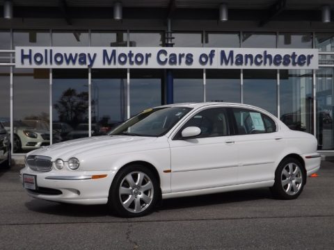 White Onyx Jaguar X-Type 3.0.  Click to enlarge.