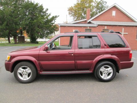 Burgundy Metallic Infiniti QX4 4x4.  Click to enlarge.