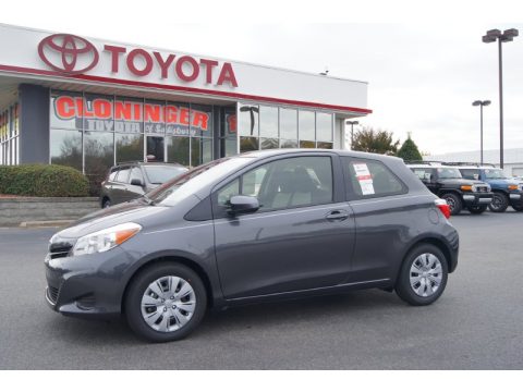 Magnetic Gray Metallic Toyota Yaris L 3 Door. Click to enlarge. Magnetic Gray Metallic Toyota Yaris L 3 Door. Click to enlarge.