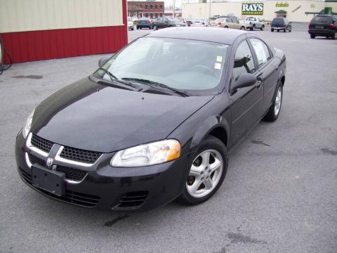 Brilliant Black 2006 Dodge Stratus SXT Sedan with Dark Slate Grey interior 