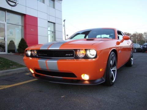 Header Orange Dodge Challenger SRT8 392.  Click to enlarge.