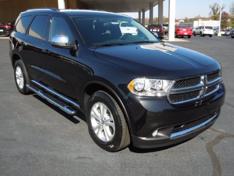 Brilliant Black Crystal Pearl Dodge Durango SXT.  Click to enlarge.