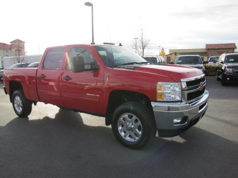 Victory Red Chevrolet Silverado 2500HD LT Crew Cab 4x4.  Click to enlarge.
