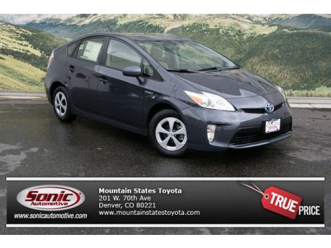 Winter Gray Metallic Toyota Prius 3rd Gen Three Hybrid.  Click to enlarge.