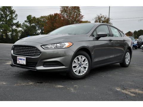 Sterling Gray Metallic Ford Fusion S.  Click to enlarge.